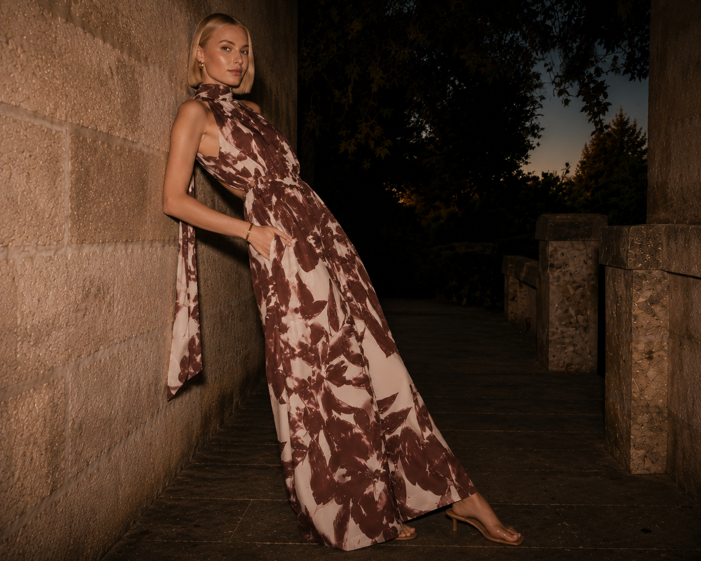 TW3727A Junia Print Jumpsuit. Australian women’s fashion brand Rosebullet The Label Wholesale Collection, featuring trend driven dresses, tops, pants, skirts, skorts, shorts, knitwear, jumpsuits, playsuits, outerwear, restocked bestsellers, and more for modern boutiques.