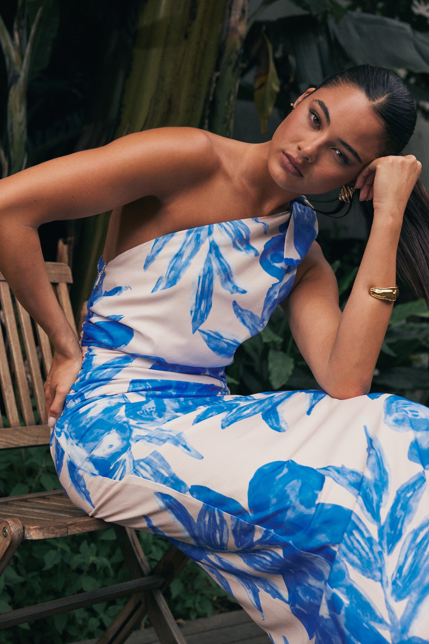 TW4116B Junia Print Maxi Dress. Australian women’s fashion brand Rosebullet The Label Wholesale Collection, featuring trend driven dresses, tops, pants, skirts, skorts, shorts, knitwear, jumpsuits, playsuits, outerwear, restocked bestsellers, and more for modern boutiques.