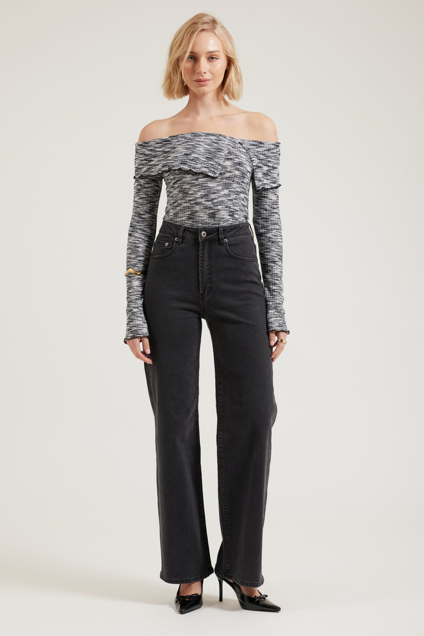 TW4612 Ailani Off Shoulder Long Sleeve Top in Charcoal. WHOLESALE LONG SLEEVE TOPS Collection by Rosebullet The Label, a Melbourne based women's fashion wholesaler and manufacturer. 
