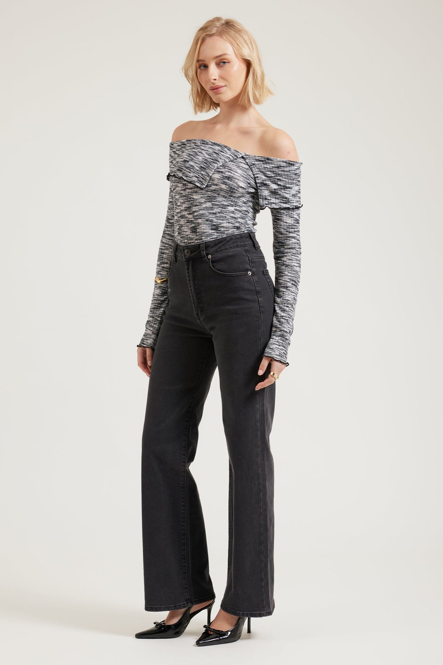 TW4612 Ailani Off Shoulder Long Sleeve Top in Charcoal. WHOLESALE LONG SLEEVE TOPS Collection by Rosebullet The Label, a Melbourne based women's fashion wholesaler and manufacturer. 