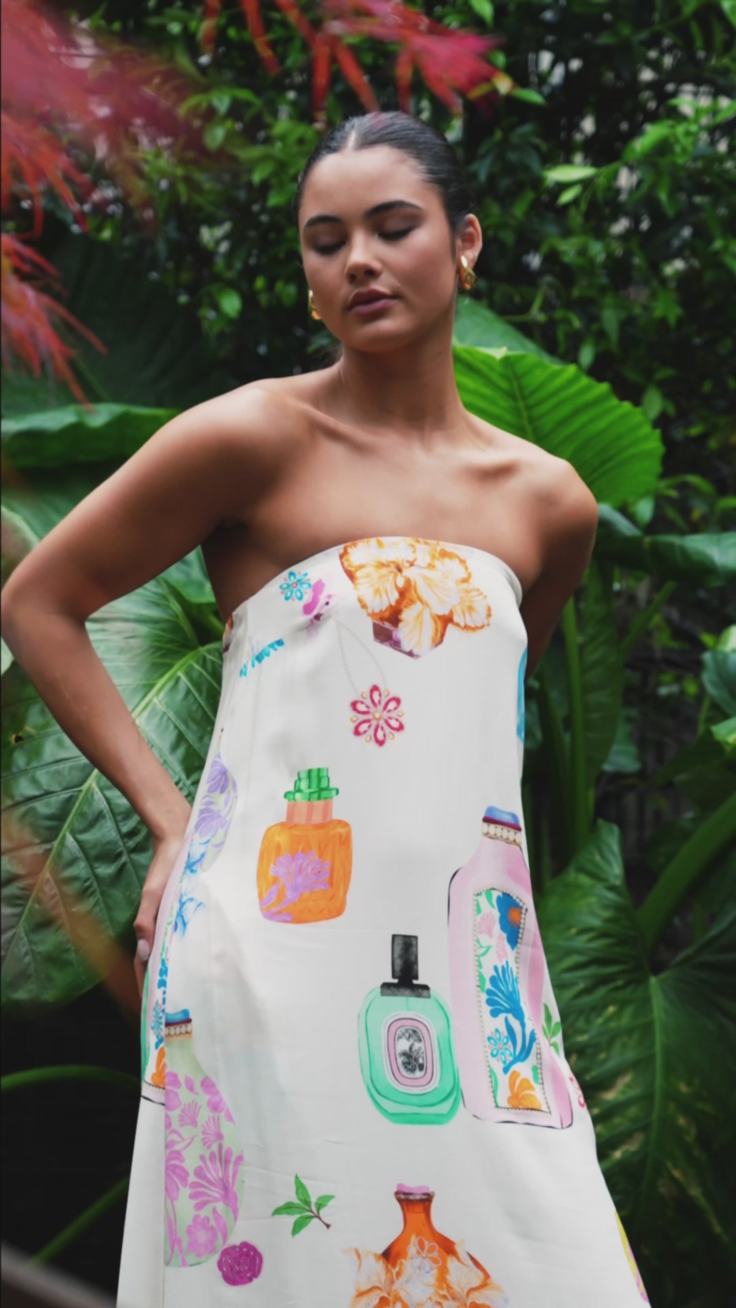 TW4628B Perfume Dreams Strapless Maxi Dress White Print