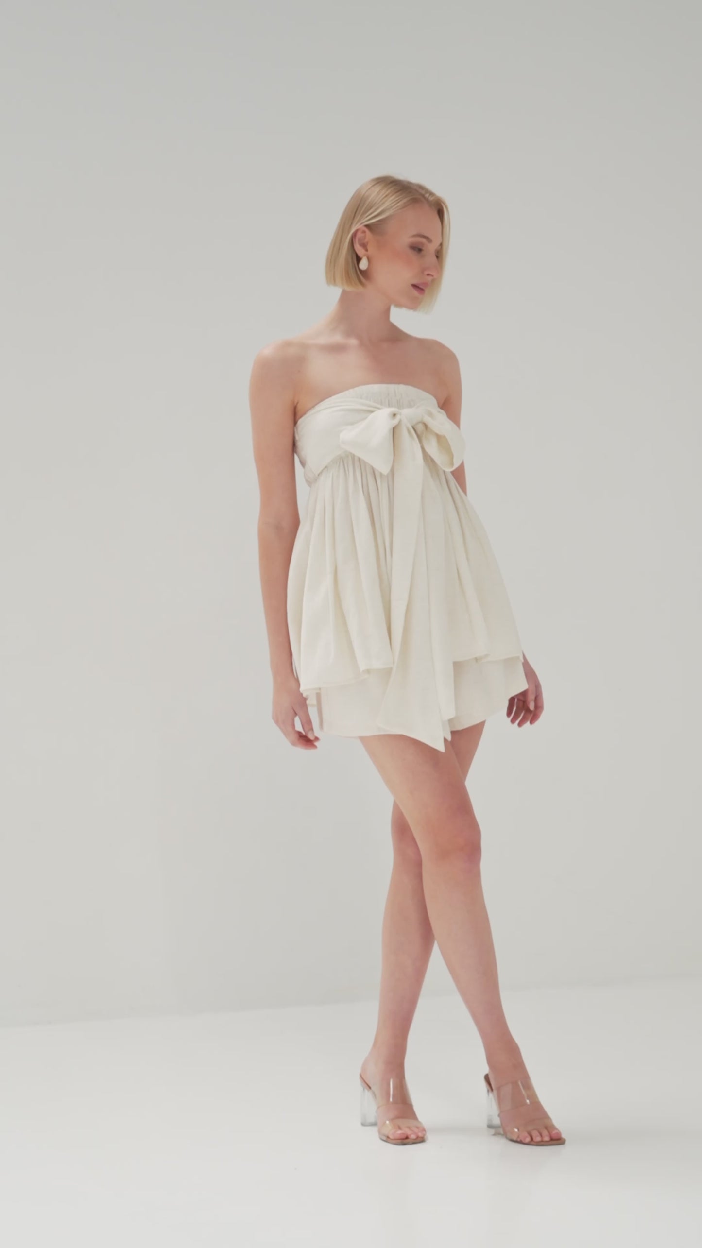 TW4790 Vogue Strapless Shirred Top Cream