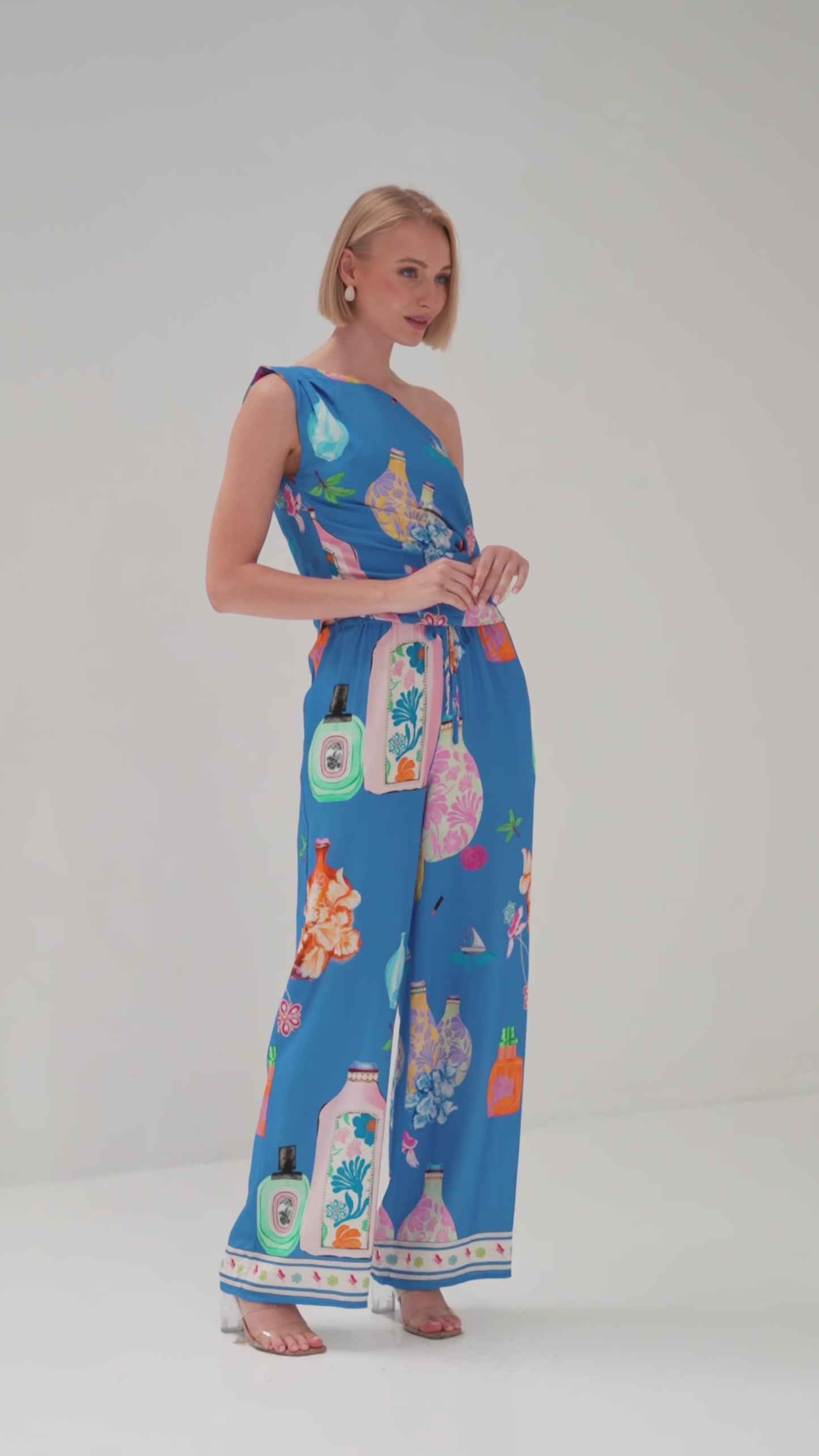 TW4902A Perfume Dreams Off Shoulder Top Blue Print