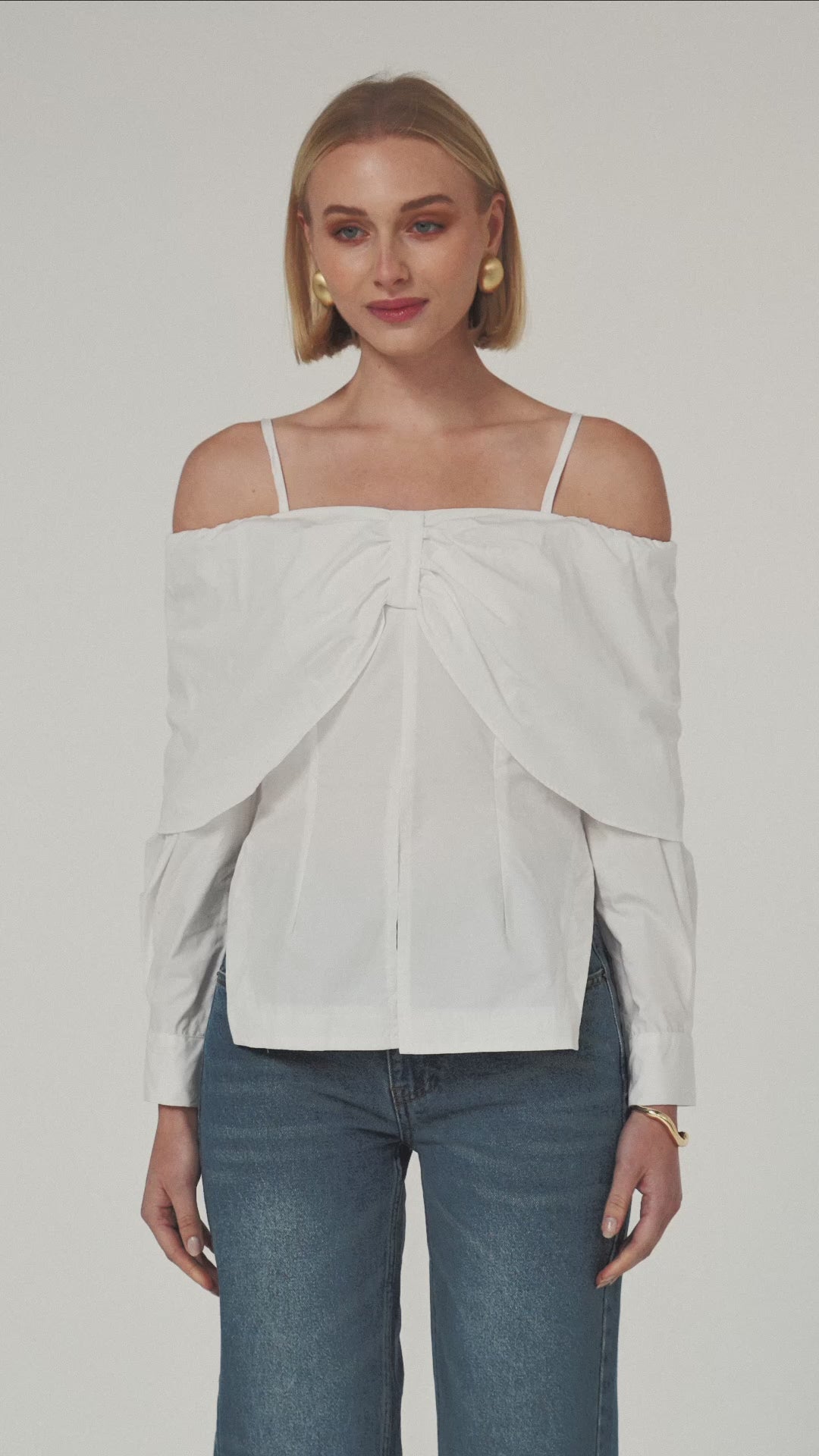 TW6066 Valerian Cold Shoulder Top White